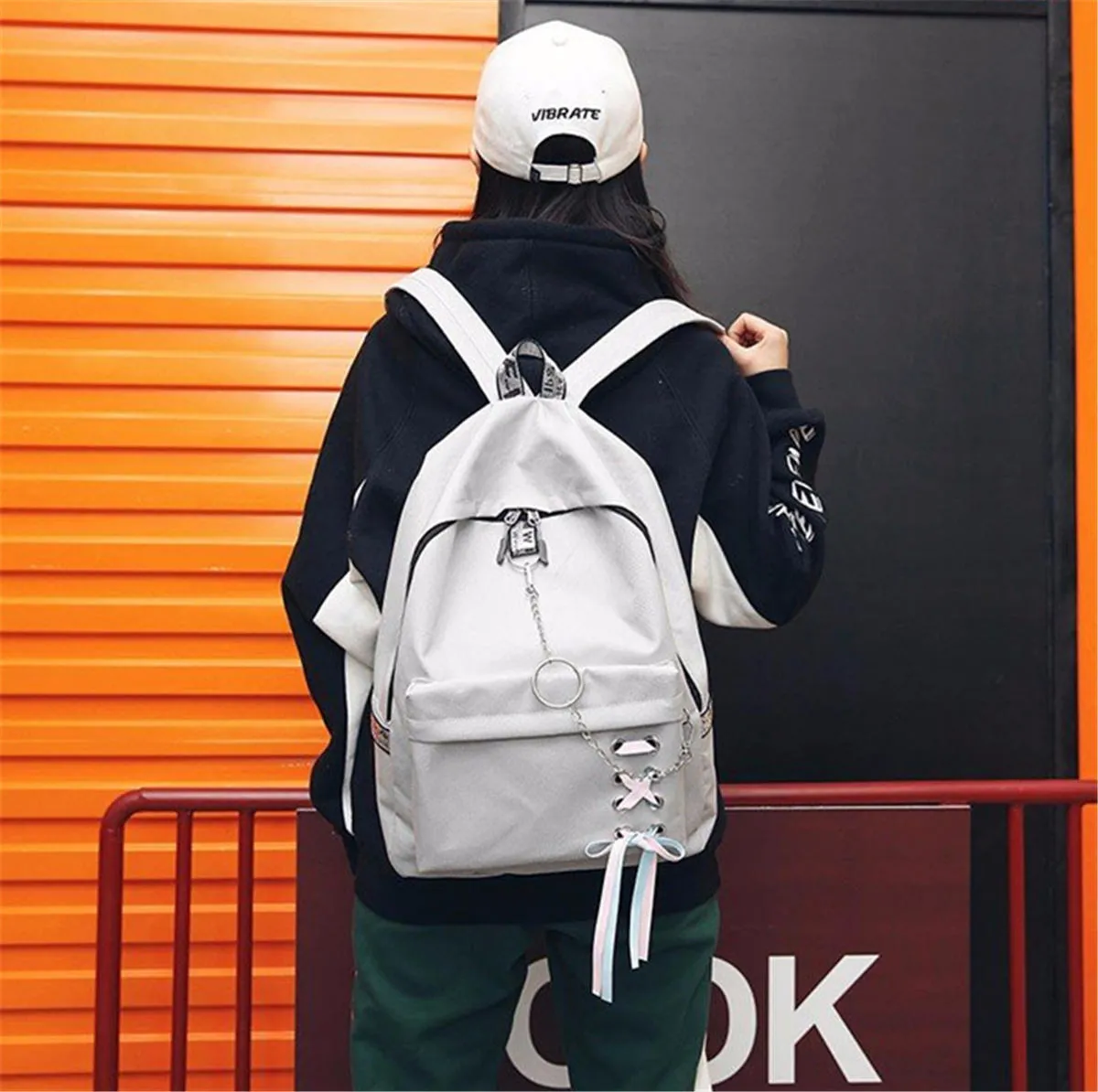 17L Outdoor Travel Backpack Waterproof Nylon School Rucksack Girls Women Bag With Headphone Jack