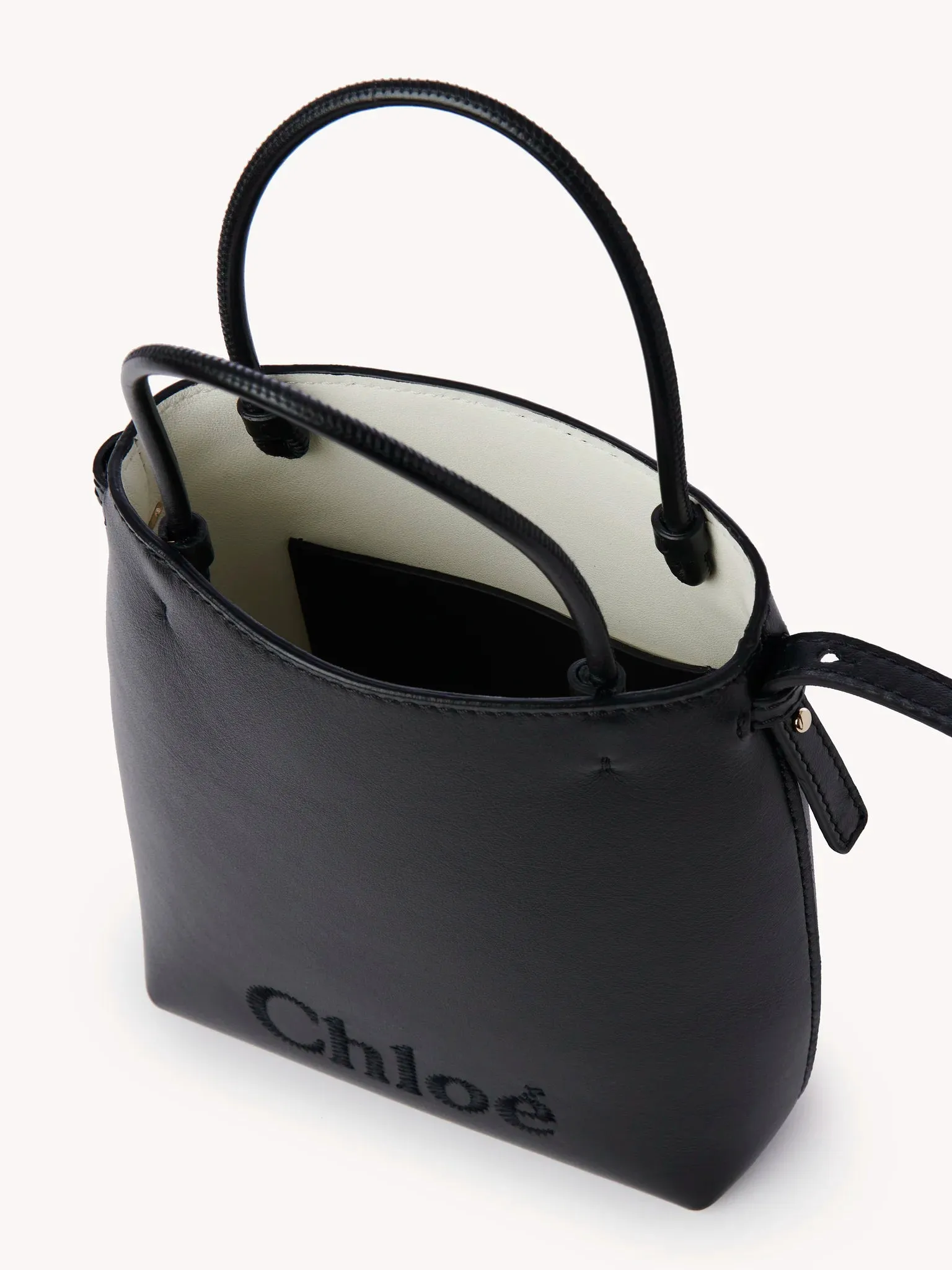 CHLOÉ SENSE BUCKET BAG BLACK