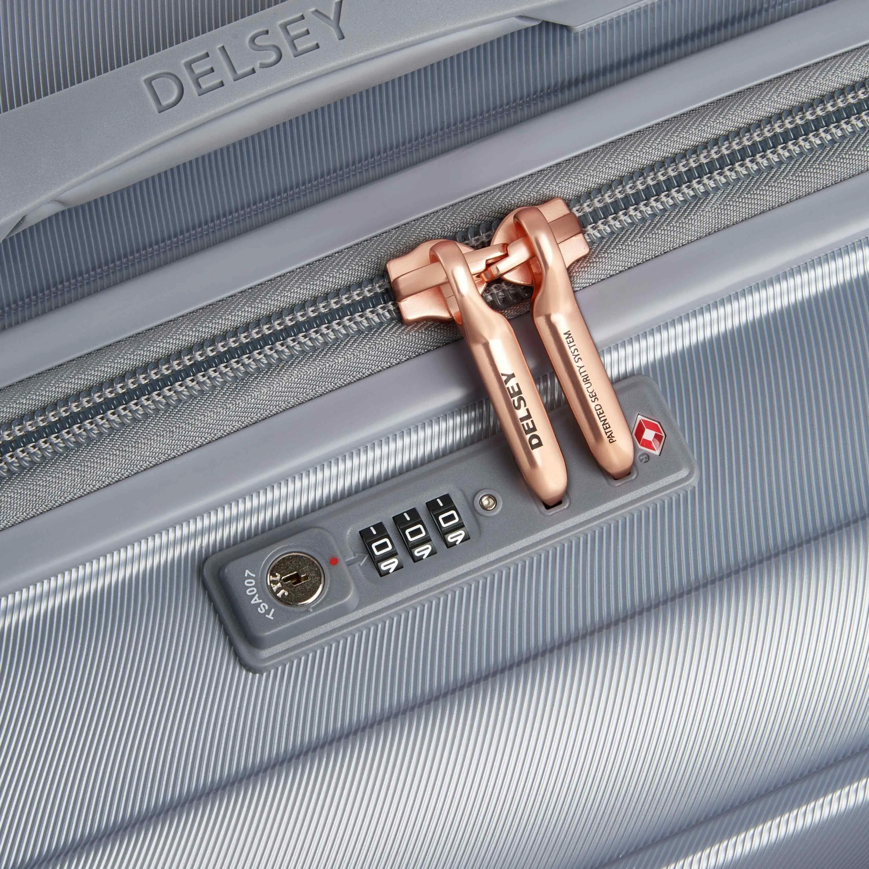 SHADOW 5.0 - Medium Spinner Trunk